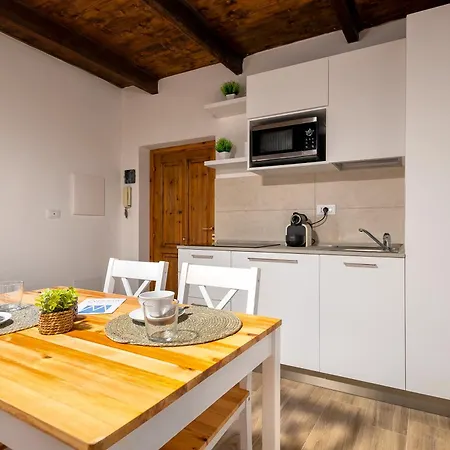 C & C Holidays Apartment Alghero